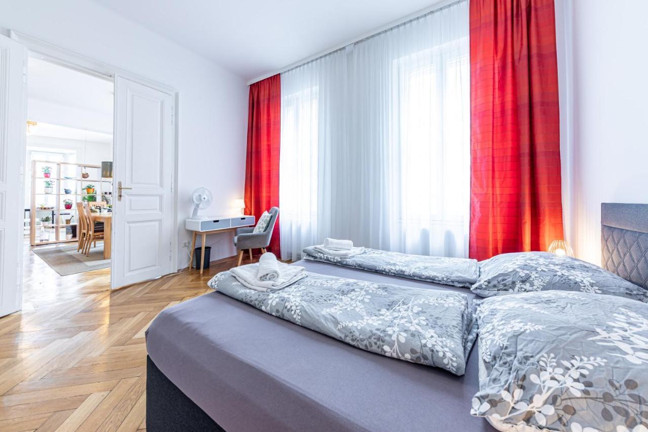 Historic & Luxurious By Jr City Apartments Wien Exterior foto